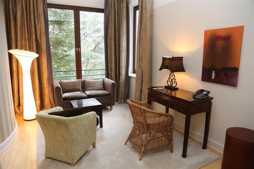Privathotel Lindtner Hamburg Phòng bức ảnh A room at the hotel