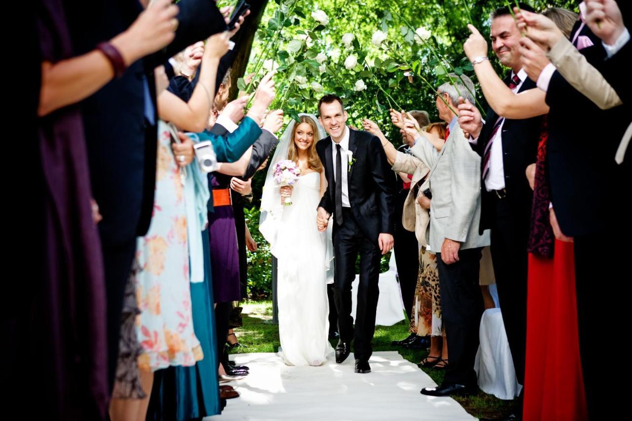 Privathotel Lindtner Hamburg Ngoại thất bức ảnh Jewish wedding